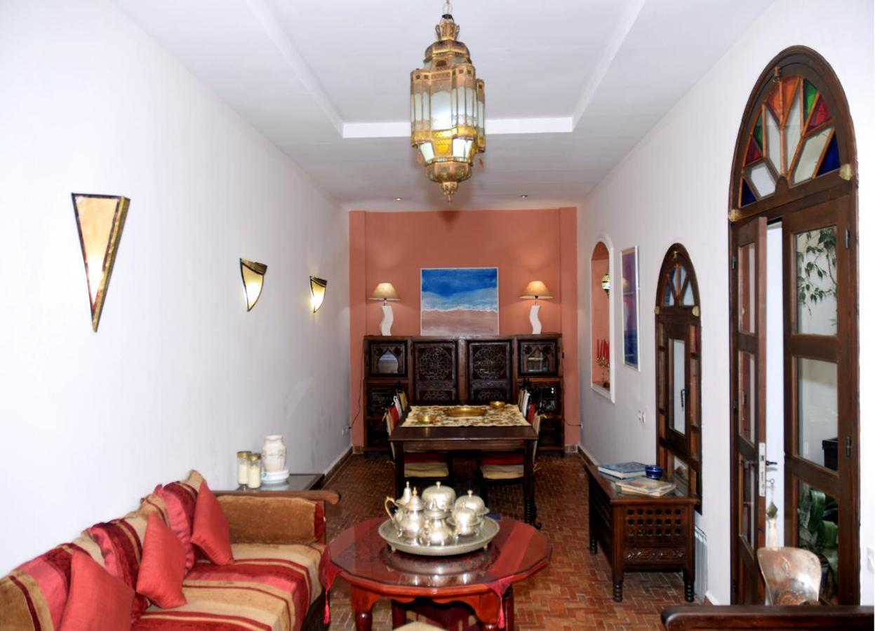 Dar Manara - Medina D'Asilah Hotel ภายนอก รูปภาพ