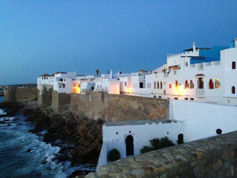 Dar Manara - Medina D'Asilah Hotel ภายนอก รูปภาพ